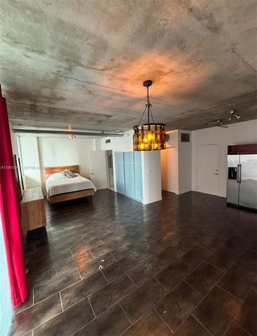 690 SW 1st Ct 1226, Miami, FL 33130