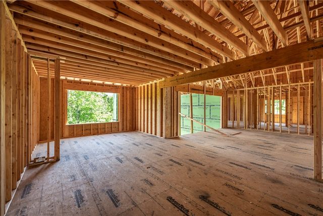 802 NE Carmelia Lane, Bentonville, AR 72712