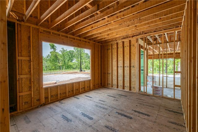802 NE Carmelia Lane, Bentonville, AR 72712