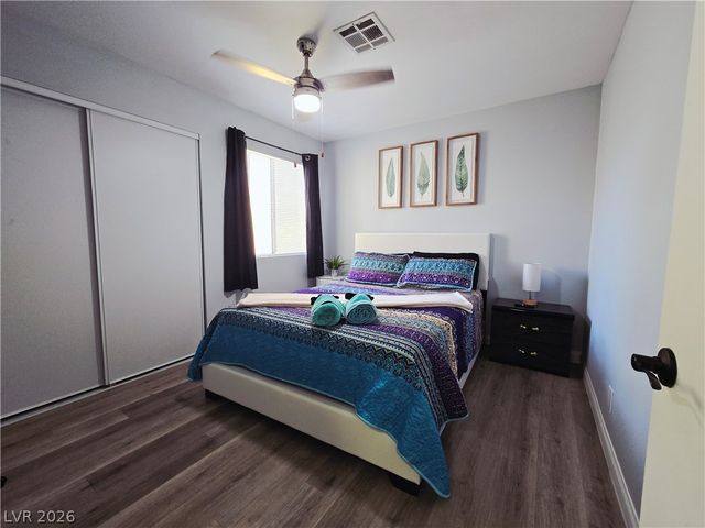 5045 Spencer Street B, Las Vegas, NV 89119