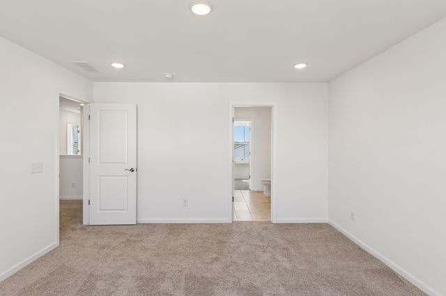 3251 Barrel Oak Pass, Columbia, TN 38401