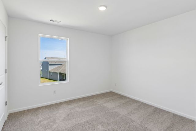 3251 Barrel Oak Pass, Columbia, TN 38401