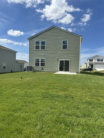 3251 Barrel Oak Pass, Columbia, TN 38401