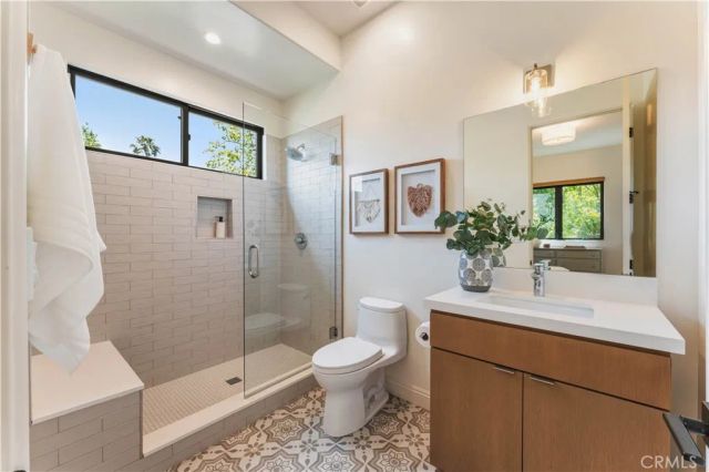 2927 Santa Rosa Avenue, Altadena, CA 91001