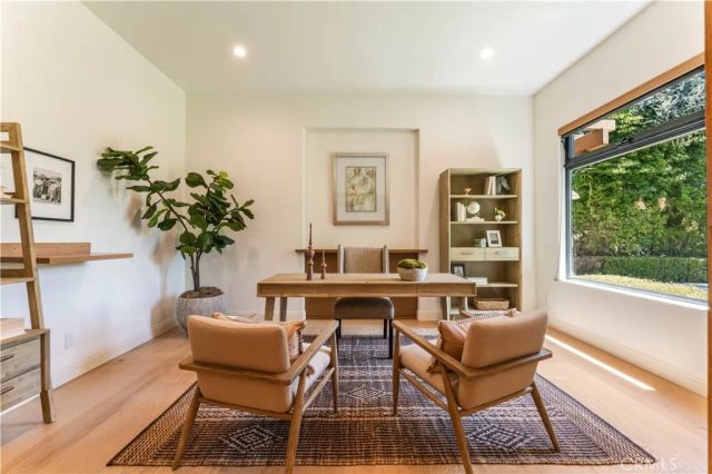 2927 Santa Rosa Avenue, Altadena, CA 91001