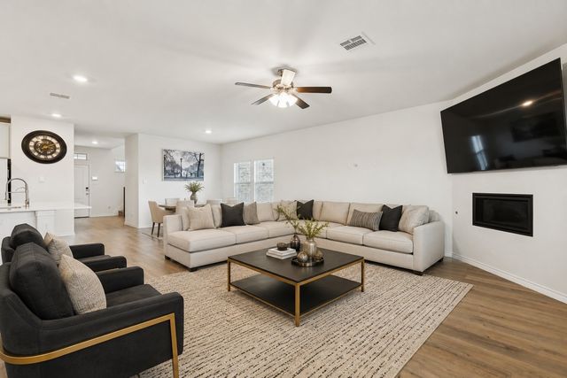3400 Honey Hill Road, Aubrey, TX 76227