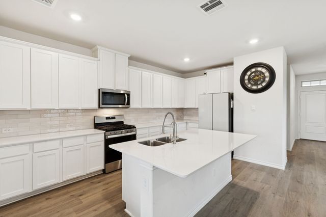 3400 Honey Hill Road, Aubrey, TX 76227