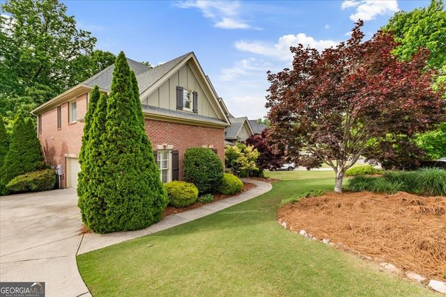525 Big Bend Trail, Sugar Hill, GA 30518