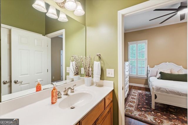 525 Big Bend Trail, Sugar Hill, GA 30518
