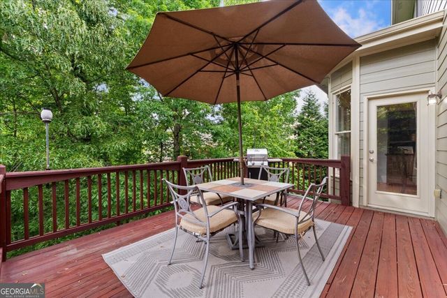 525 Big Bend Trail, Sugar Hill, GA 30518