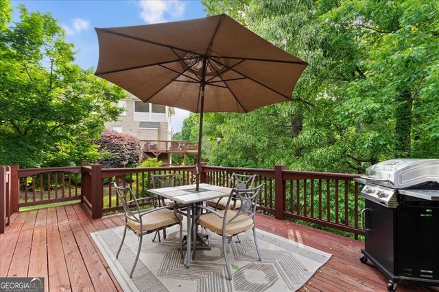 525 Big Bend Trail, Sugar Hill, GA 30518