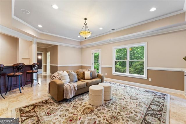 525 Big Bend Trail, Sugar Hill, GA 30518