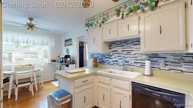 525 Parke Ct., Grand Blanc, MI 48439