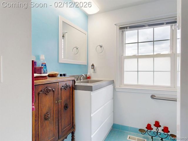 525 Parke Ct., Grand Blanc, MI 48439