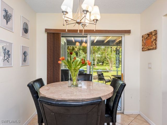 5300 Cypress LN, Naples, FL 34113