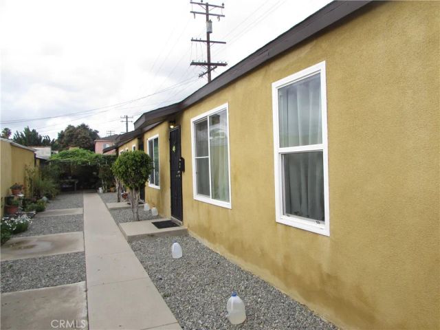 5115 Loma Vista, Maywood, CA 90270