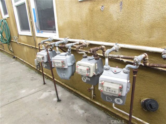 5115 Loma Vista, Maywood, CA 90270