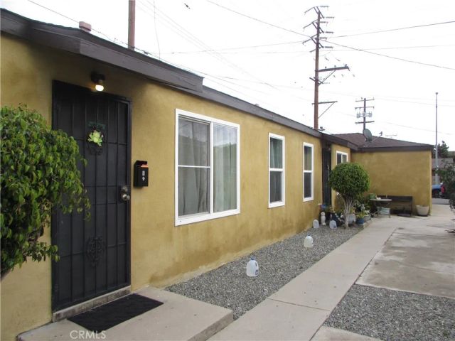 5115 Loma Vista, Maywood, CA 90270