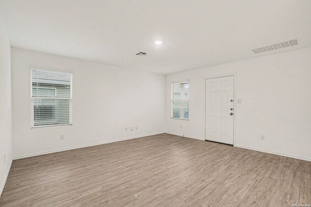 13951 BULL CV, San Antonio, TX 78252