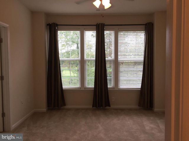 19508 FRONT ST, Leesburg, VA 20176