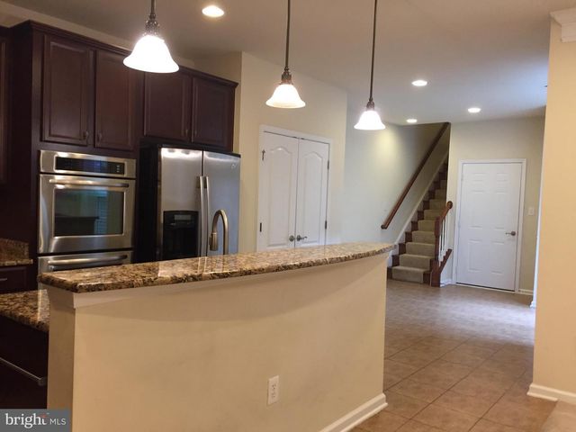 19508 FRONT ST, Leesburg, VA 20176