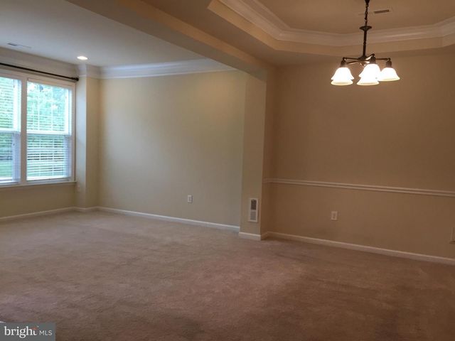 19508 FRONT ST, Leesburg, VA 20176