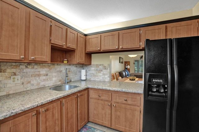 1020 Country Club Drive 104, Margate, FL 33063