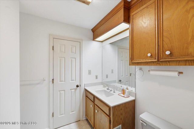 2141 Mcfarland Road, Raymond, MS 39154