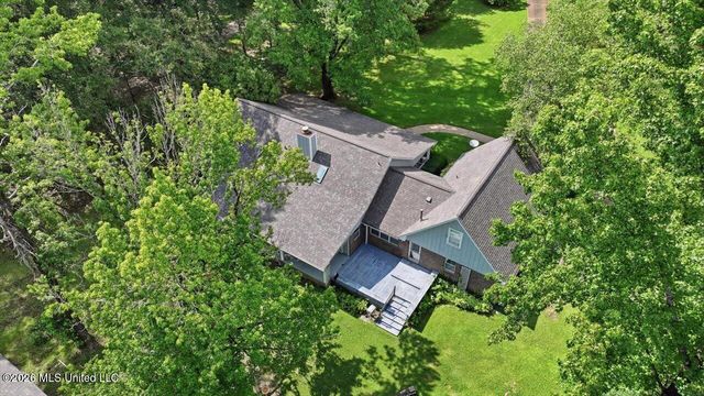 2141 Mcfarland Road, Raymond, MS 39154