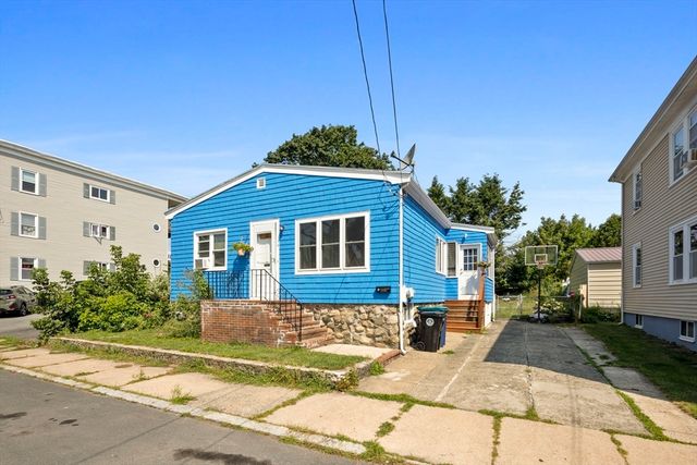 4 Arthur, Salem, MA 01970