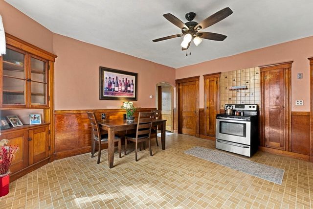 4 Arthur, Salem, MA 01970