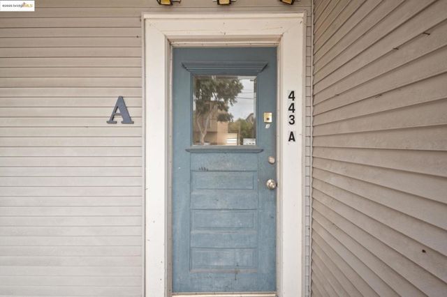 443 443 Watson St, Monterey, CA 93940