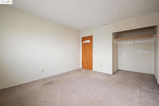 443 443 Watson St, Monterey, CA 93940