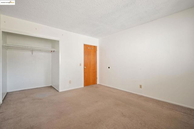 443 443 Watson St, Monterey, CA 93940