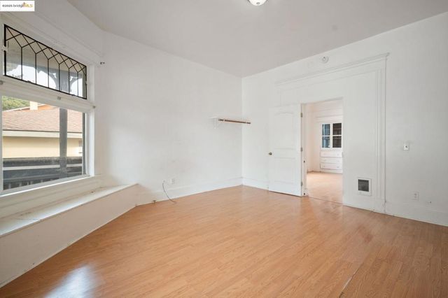 443 443 Watson St, Monterey, CA 93940