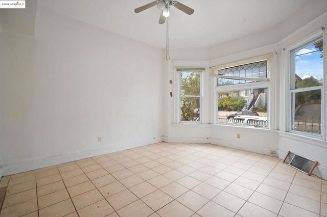 443 443 Watson St, Monterey, CA 93940