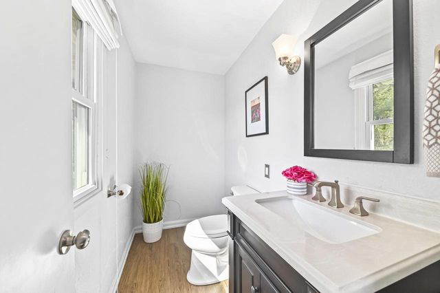 8313 N 105th STREET, Milwaukee, WI 53224