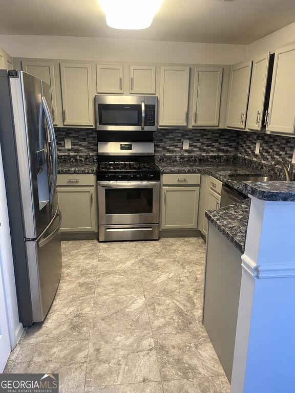 11812 Registry Boulevard, Hampton, GA 30228 — photo 4