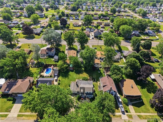 4789 Clifton Parkway, Hamburg, NY 14075