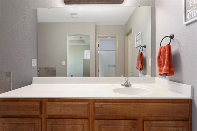 610 SW Shadow Glen Court, Blue Springs, MO 64015
