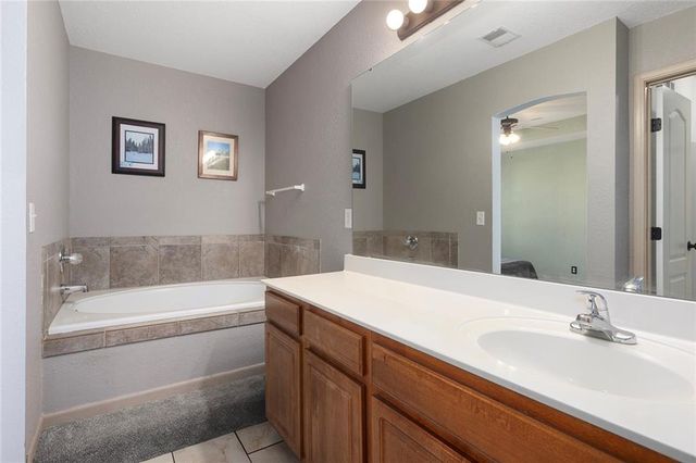 610 SW Shadow Glen Court, Blue Springs, MO 64015