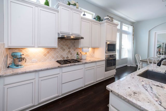 3934 Preserve Rise, San Antonio, TX 78261