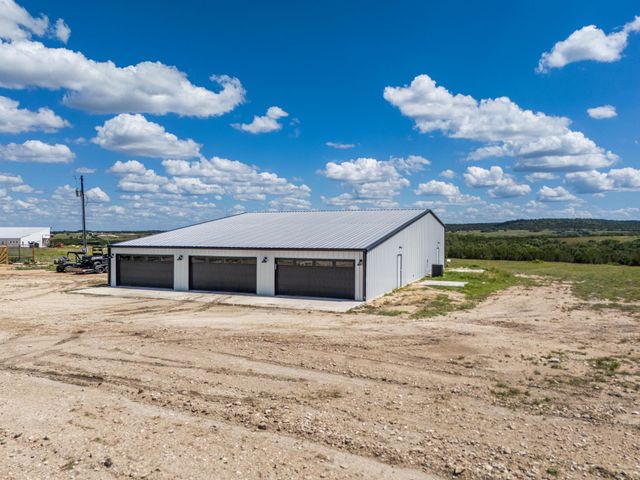 6805 County Road 2001, Lampasas, TX 76550