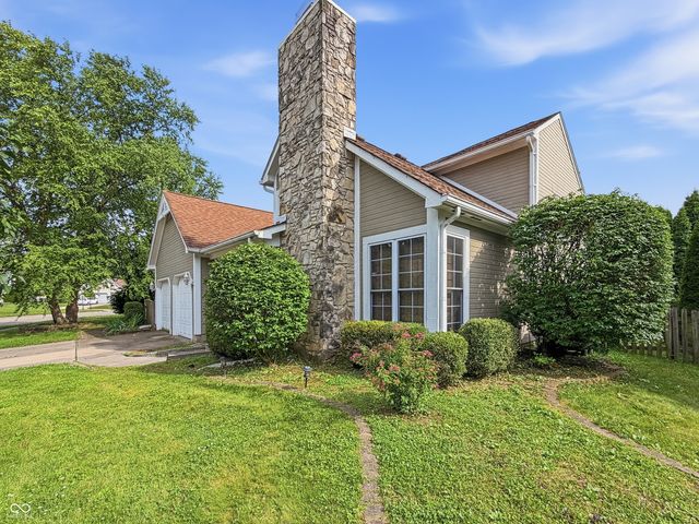 9328 Homeside Drive, Indianapolis, IN 46250