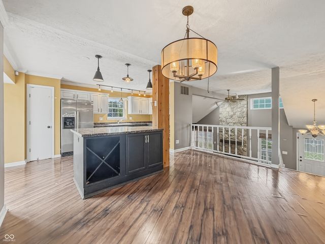 9328 Homeside Drive, Indianapolis, IN 46250
