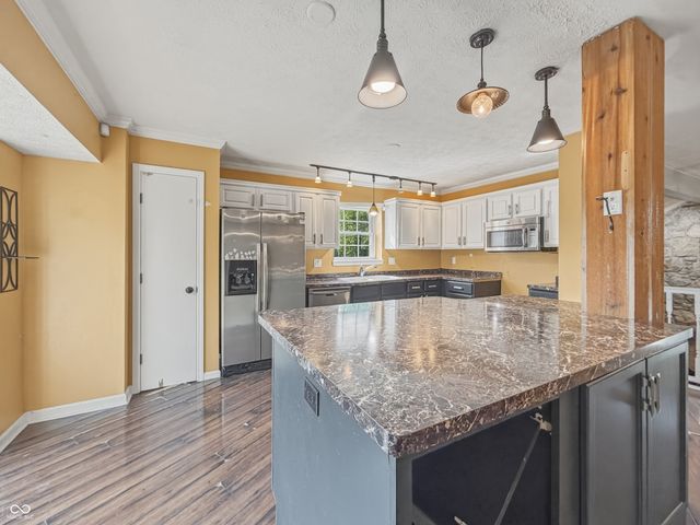 9328 Homeside Drive, Indianapolis, IN 46250