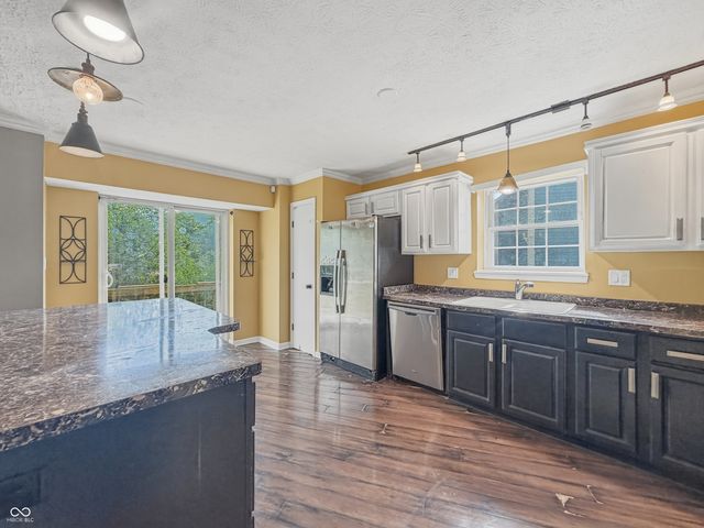 9328 Homeside Drive, Indianapolis, IN 46250