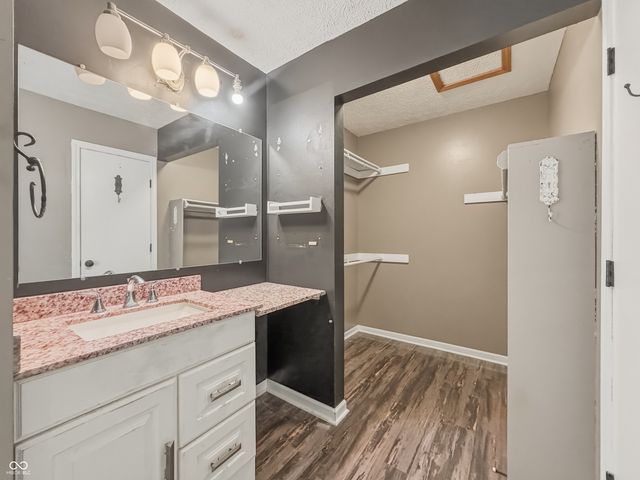 9328 Homeside Drive, Indianapolis, IN 46250