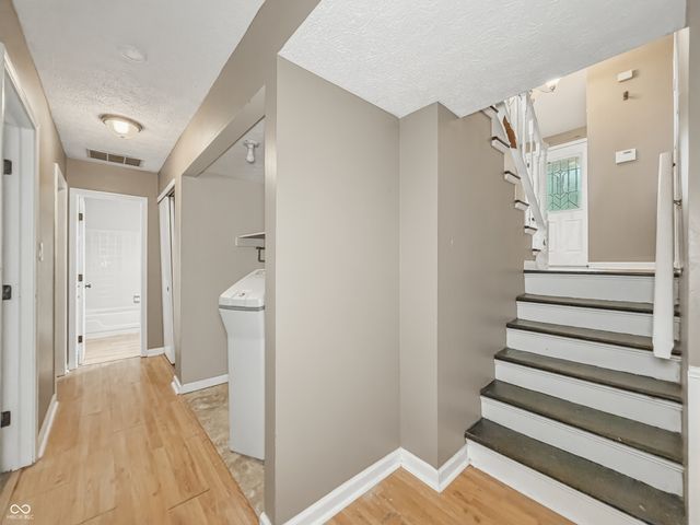 9328 Homeside Drive, Indianapolis, IN 46250