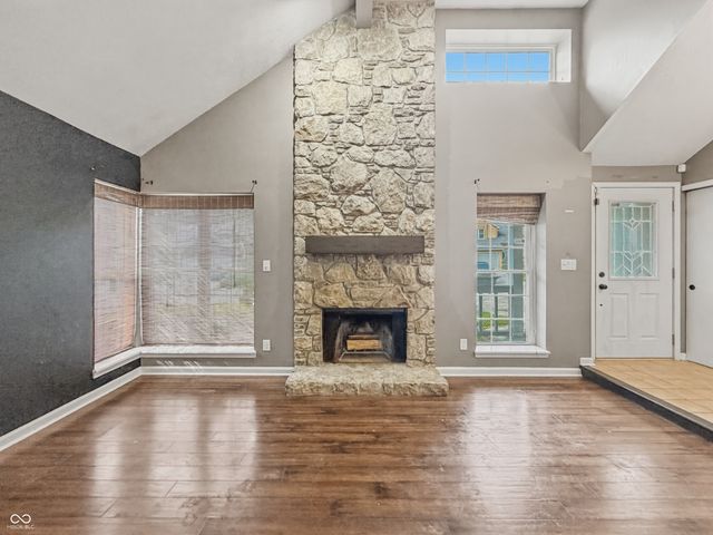 9328 Homeside Drive, Indianapolis, IN 46250